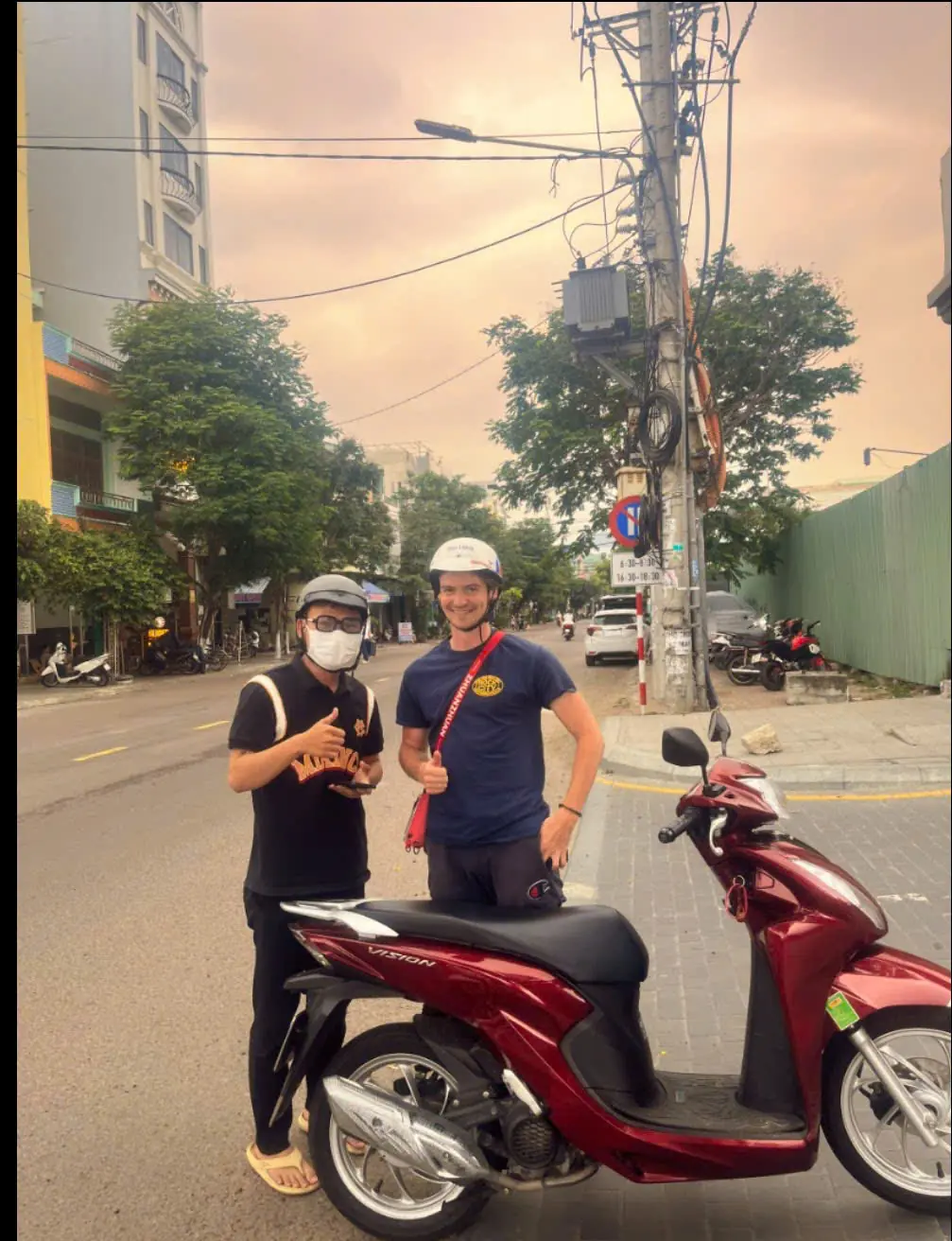 CHO THUÊ XE MÁY ĐÌNH TRUNG